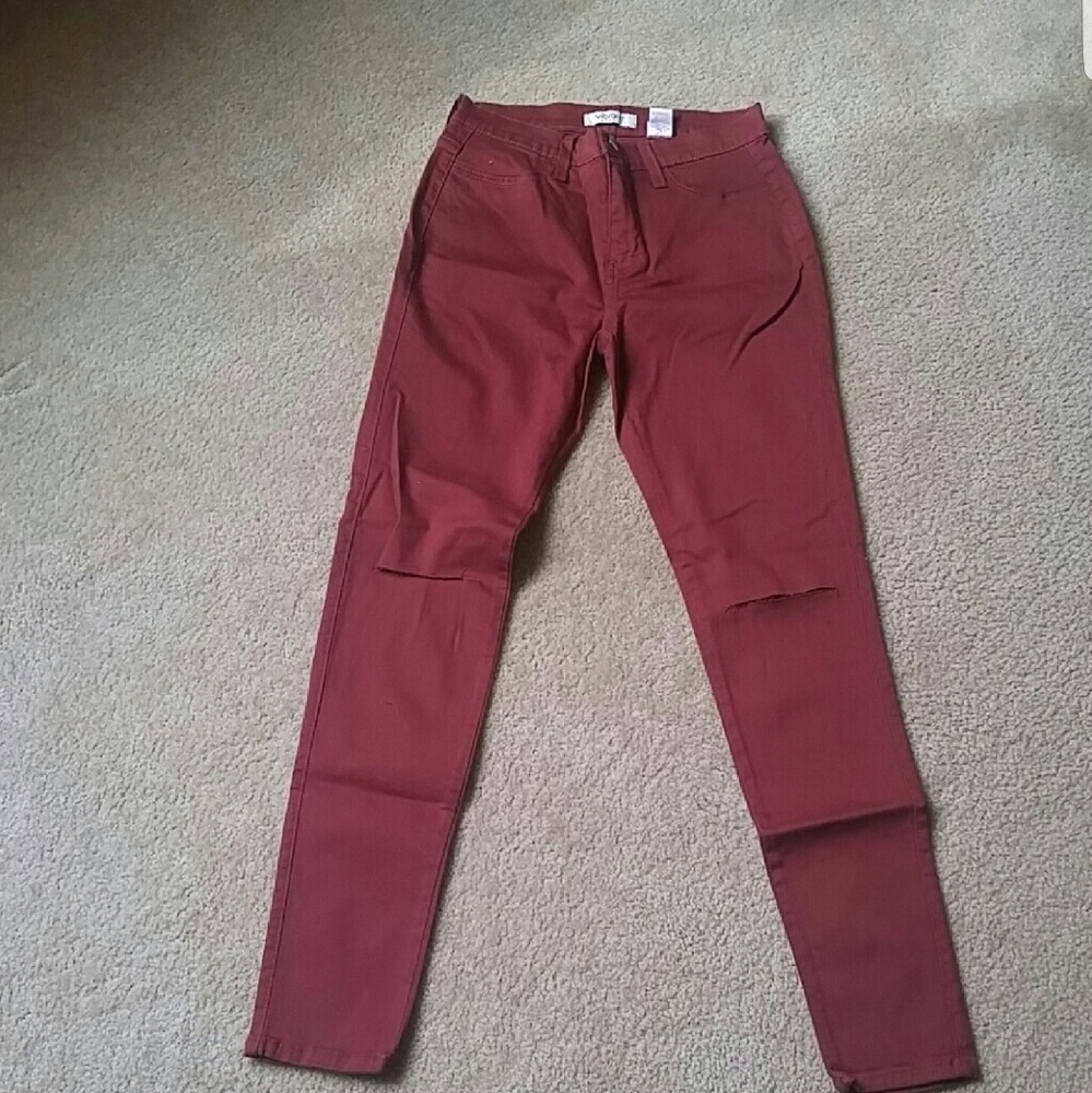 Pecan Destoyed Knee skinny Jean